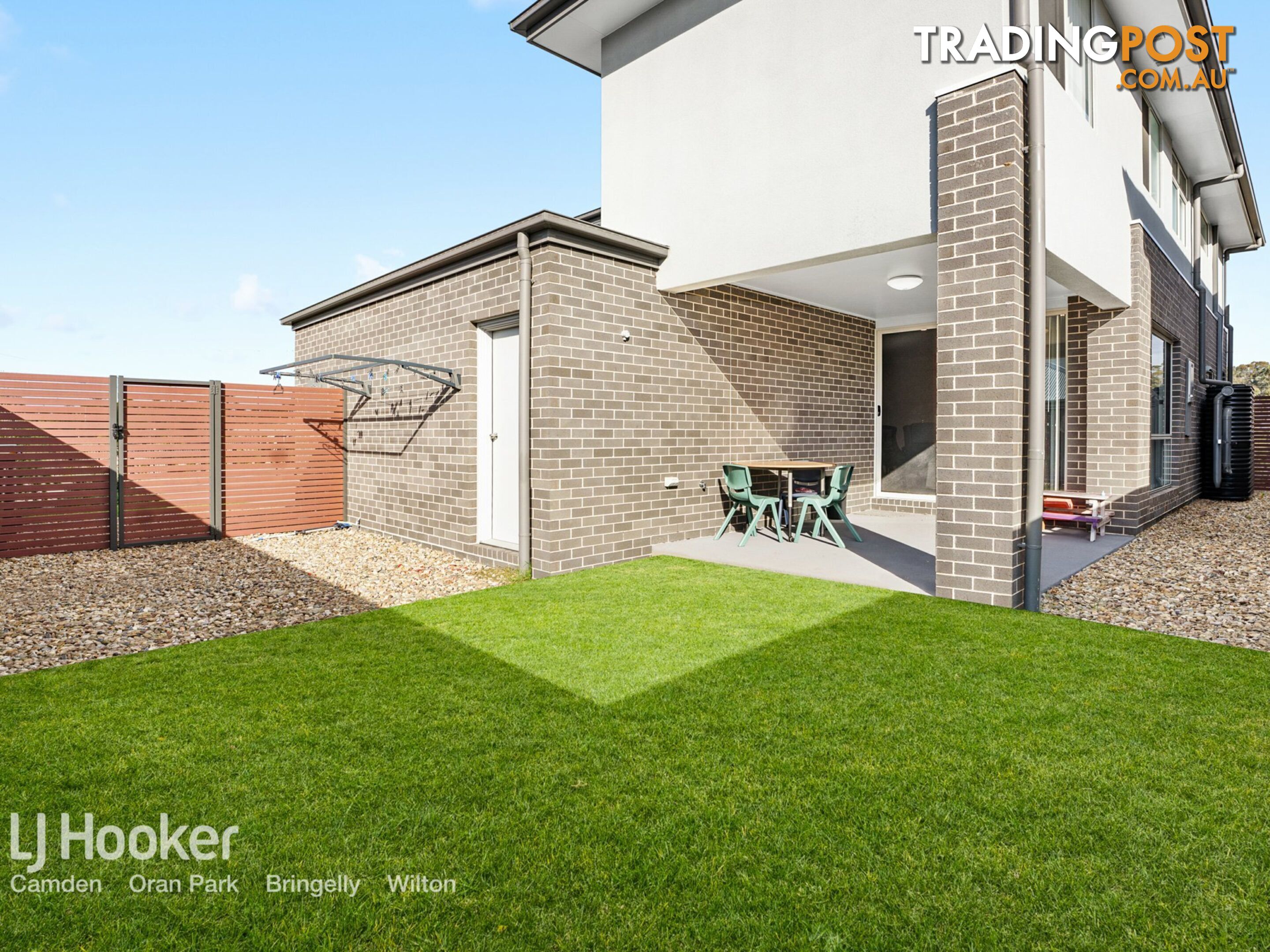 43 Vanderfield Crescent ORAN PARK NSW 2570