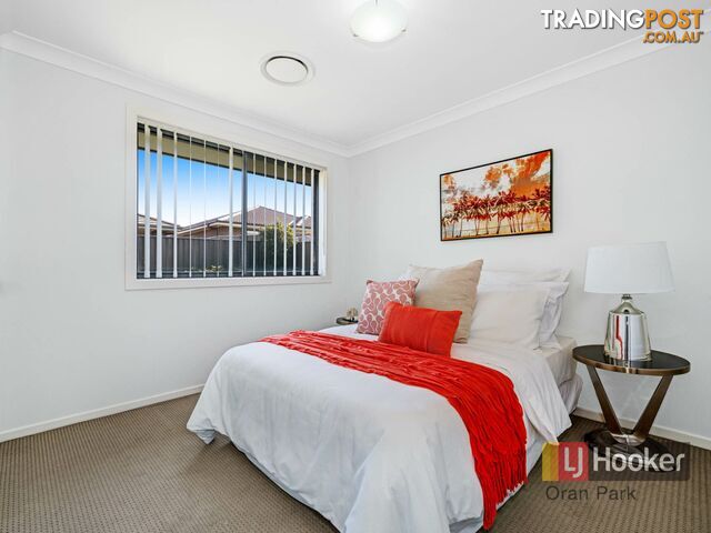 16 Geoghegan Circuit ORAN PARK NSW 2570