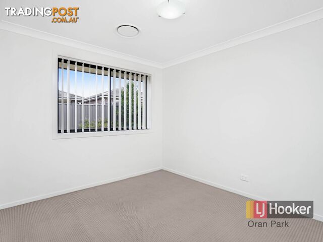 16 Geoghegan Circuit ORAN PARK NSW 2570