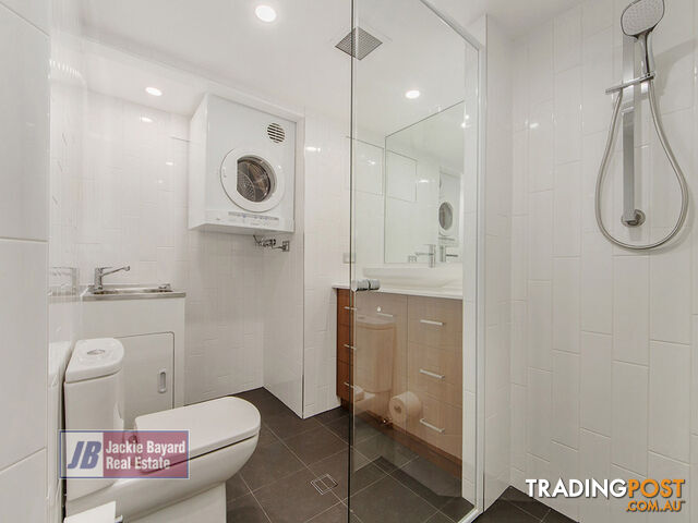 Unit 69 39 Vernon Tce Teneriffe QLD 4005