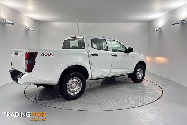 2023 Isuzu D-MAX SX 4X4 - photo 5 of 32