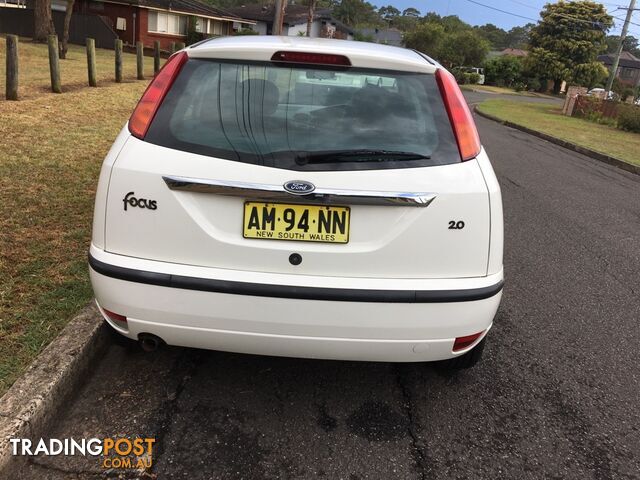 2004 Ford Focus LR CL Hatchback 5dr Auto 4sp 2.0i Hatchback - photo 4 of 10