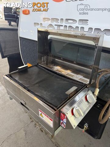 2017 NOVA PRIDE PLATINUM - 22FT SLIDE OUT COUPLE VAN - photo 2 of 38