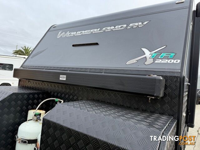 2019 WONDERLAND RV XTR 22FT REAR CLUB COUPLE VAN