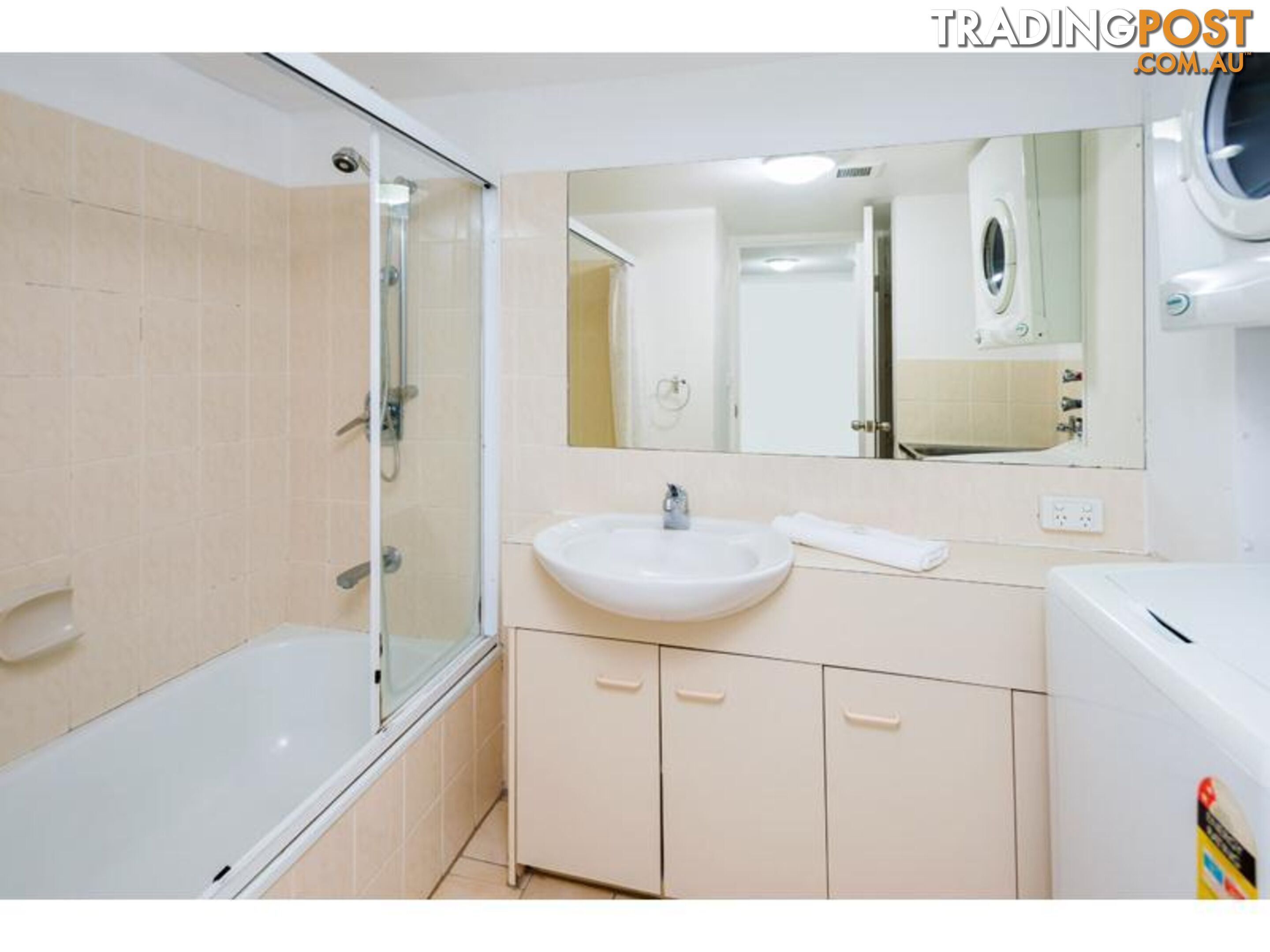 10/37 Bayview Street Runaway Bay QLD 4216