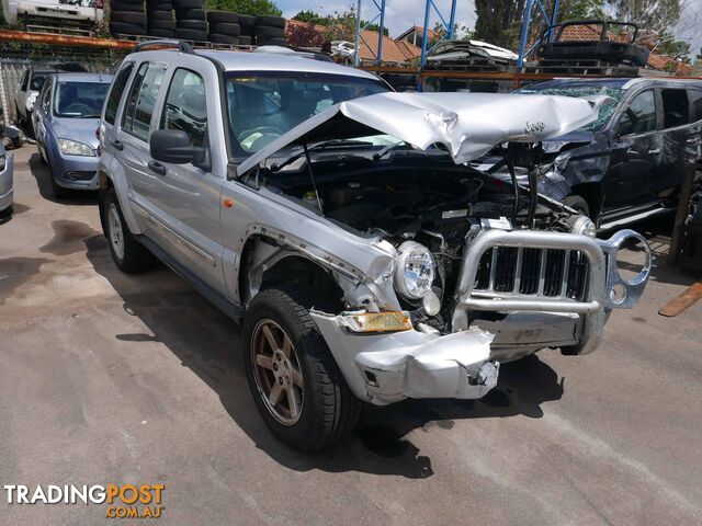 2005 jeep Cherokee