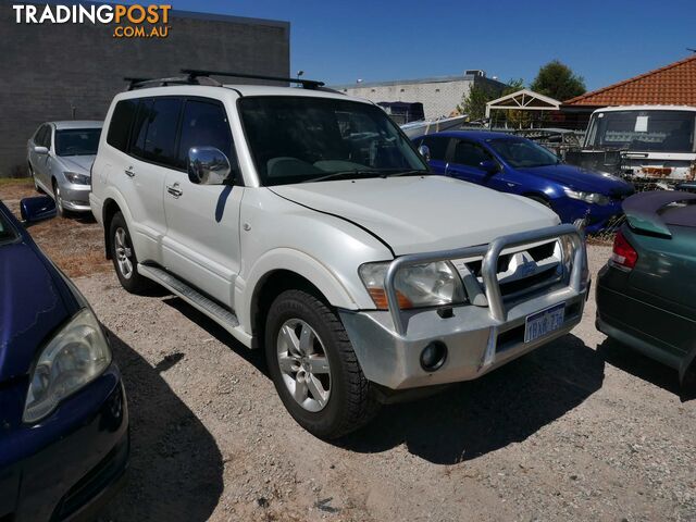 2005 Mitsubishi Pajero Exceed