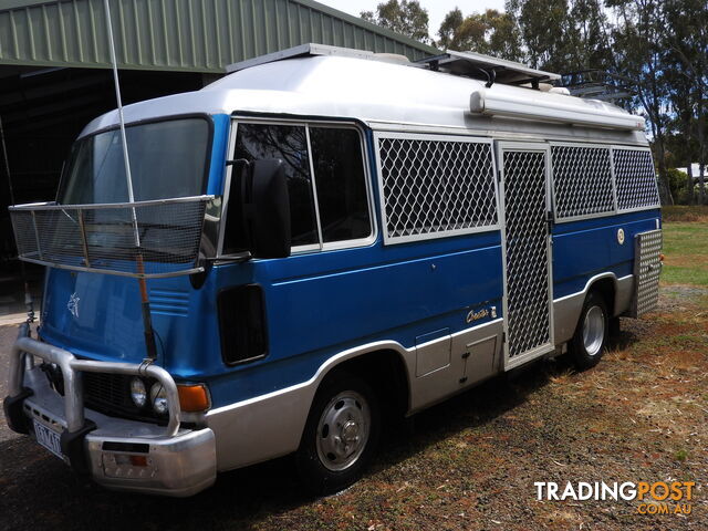 1982-Toyota-Coaster-Campervan