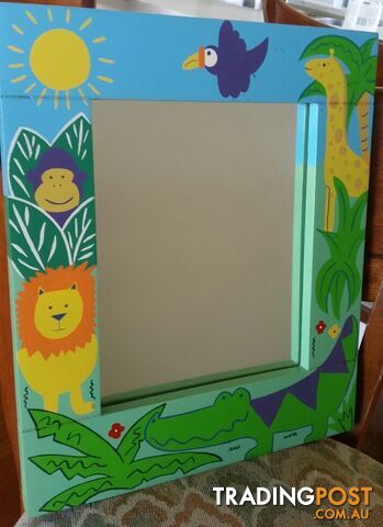 MIRROR HAND PAINTED NOVETY OR CHILDRENS
