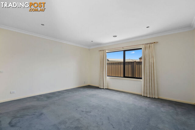 7 Carriage Court SALE VIC 3850