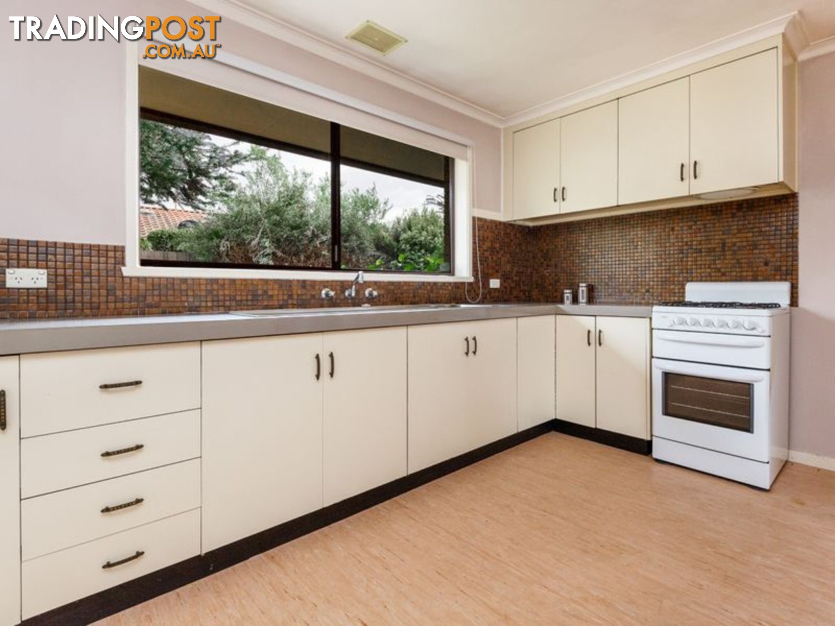 4/16-18 Princes Highway SALE VIC 3850