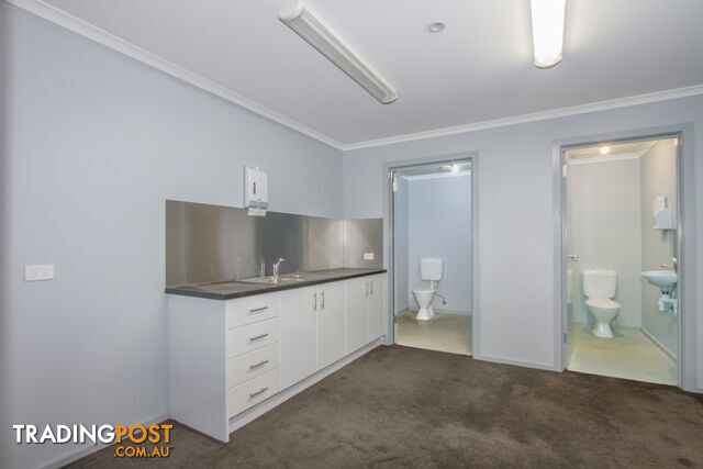 2/10 Wade Court SALE VIC 3850