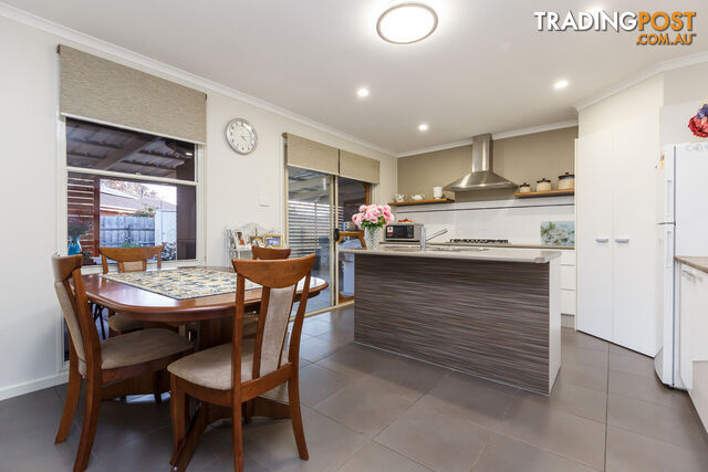 2 Luke Court SALE VIC 3850