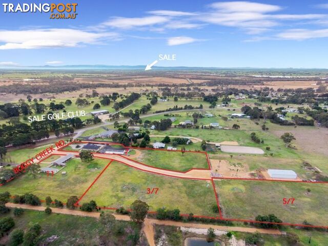 5/7 Boggy Creek Road LONGFORD VIC 3851