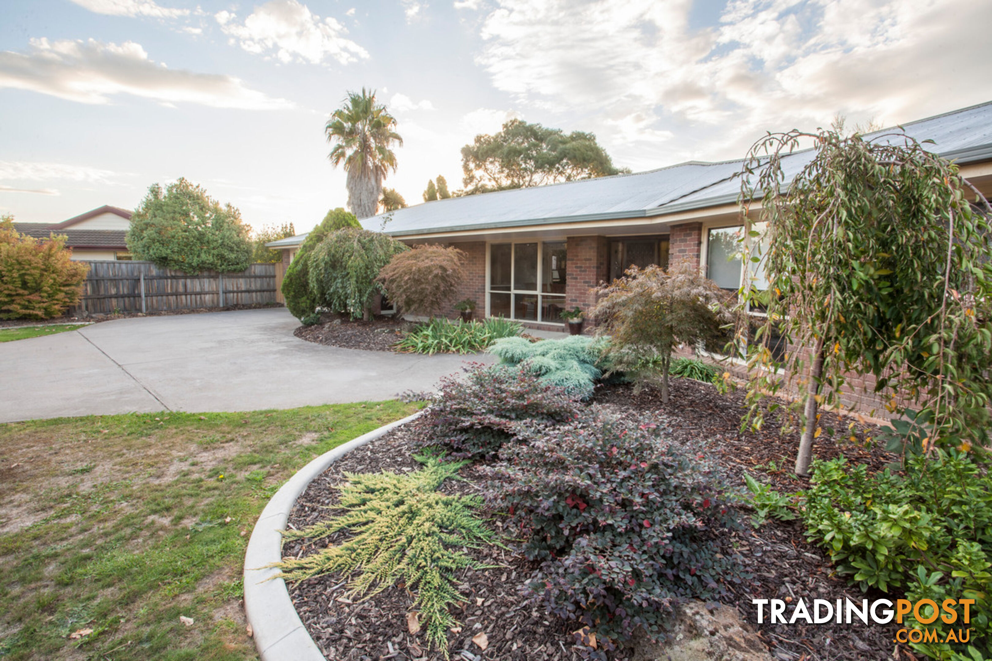 16 Yvette Close SALE VIC 3850