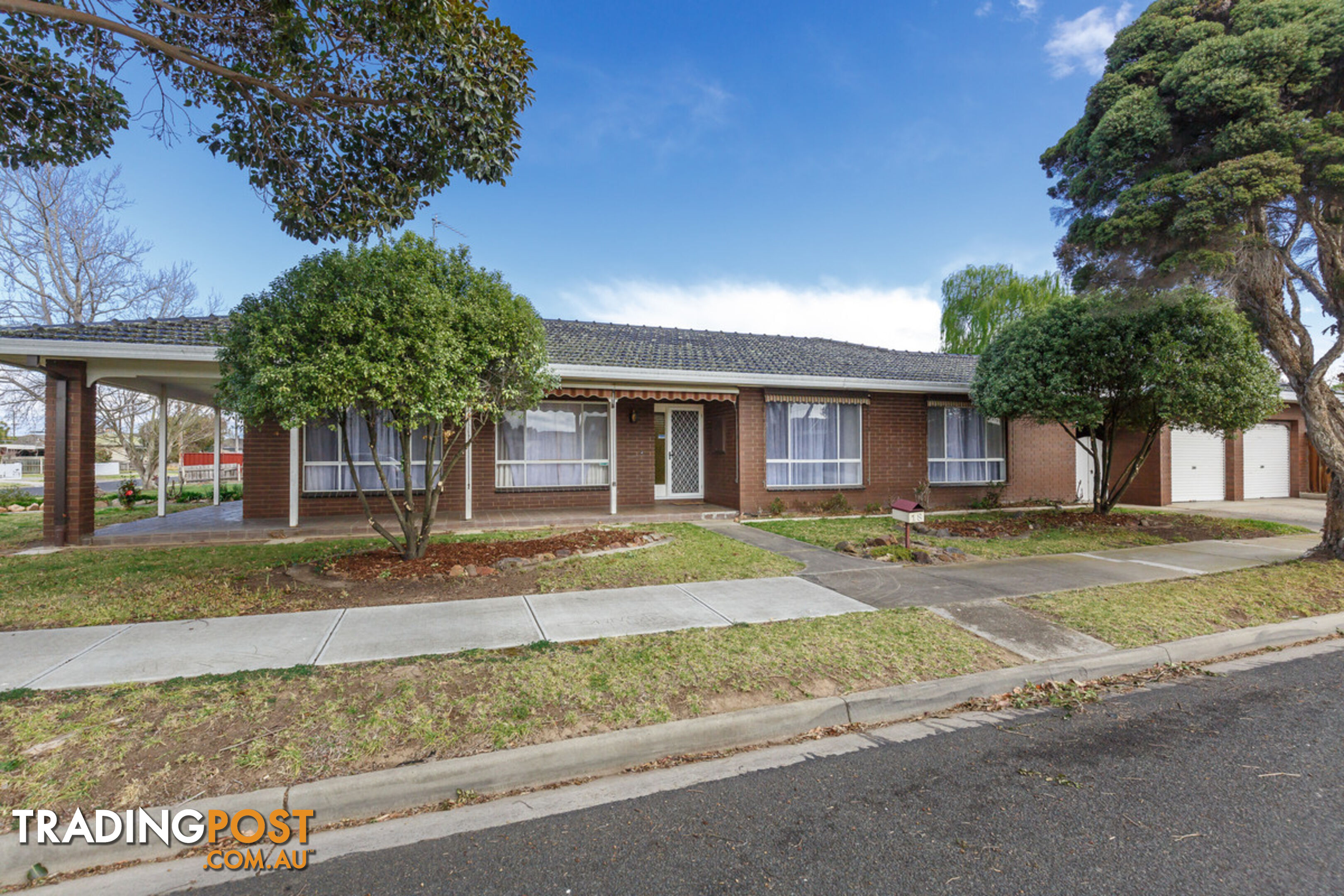 18 Valentine Crescent SALE VIC 3850