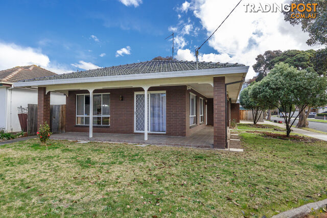 18 Valentine Crescent SALE VIC 3850