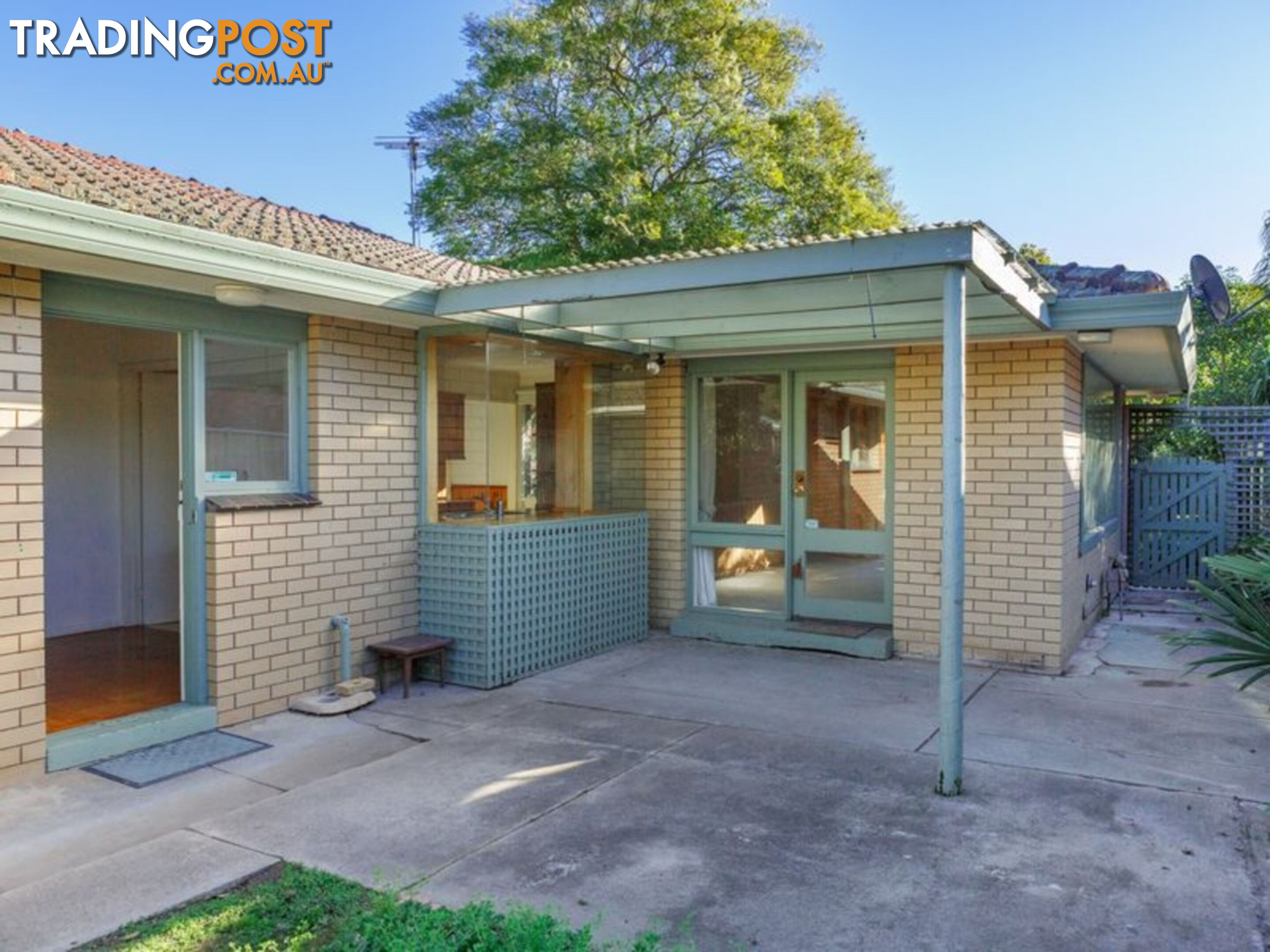 8 Julie Court SALE VIC 3850