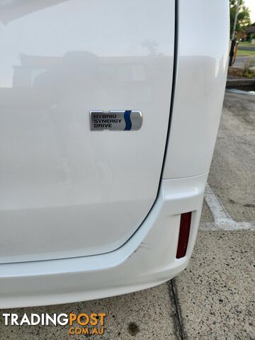 2015 Toyota Noah ZWR80 G Van Automatic