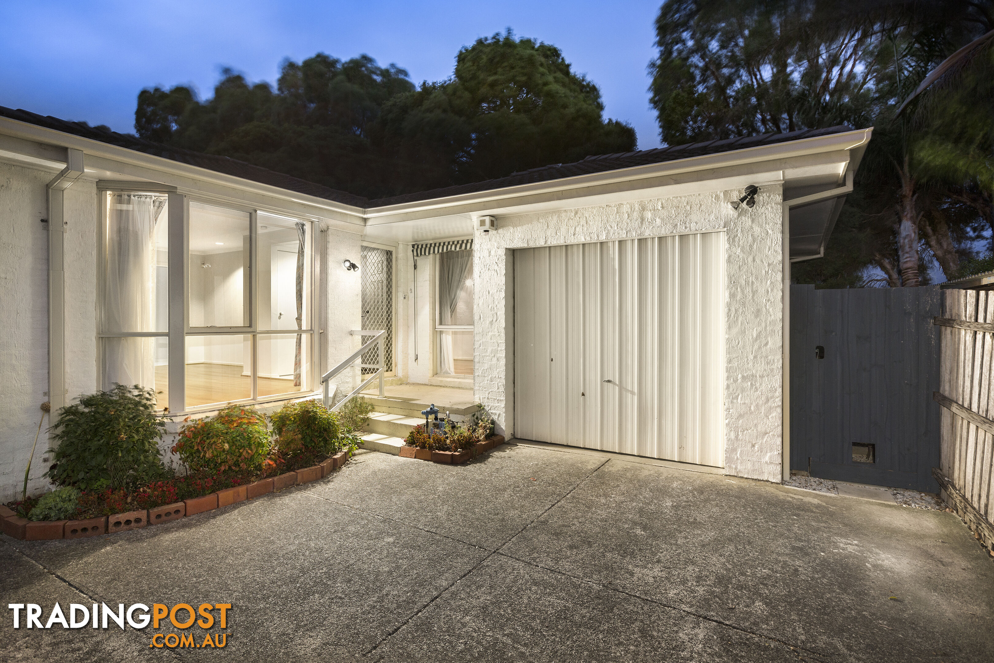 2 4 Craileen Street DONVALE VIC 3111