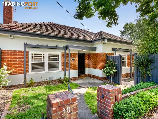 30 Woodlands Avenue CAMBERWELL VIC 3124