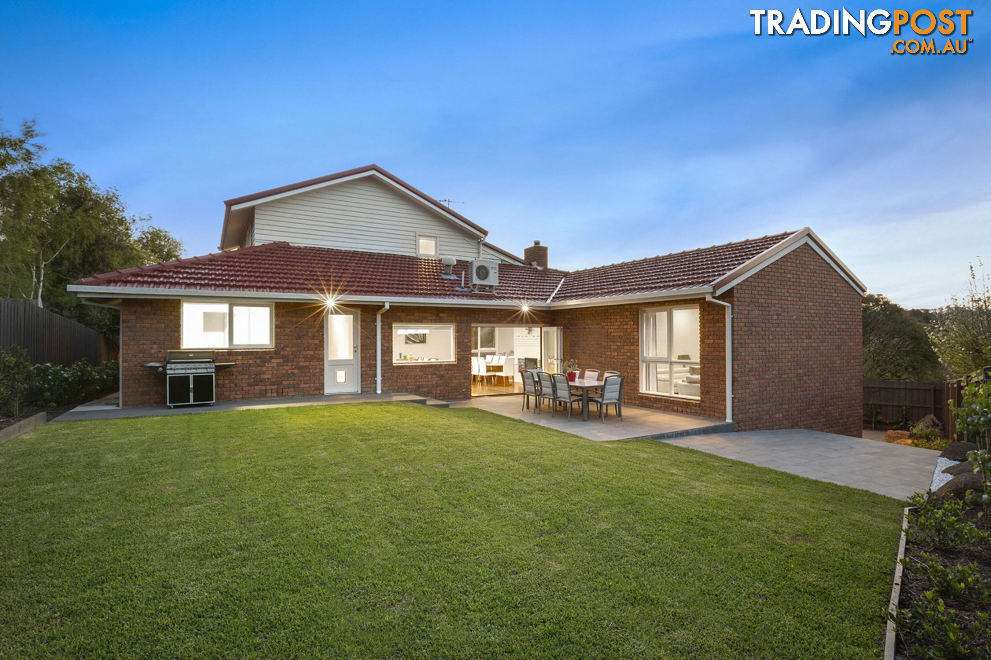 4 Glenmanor Close TEMPLESTOWE VIC 3106