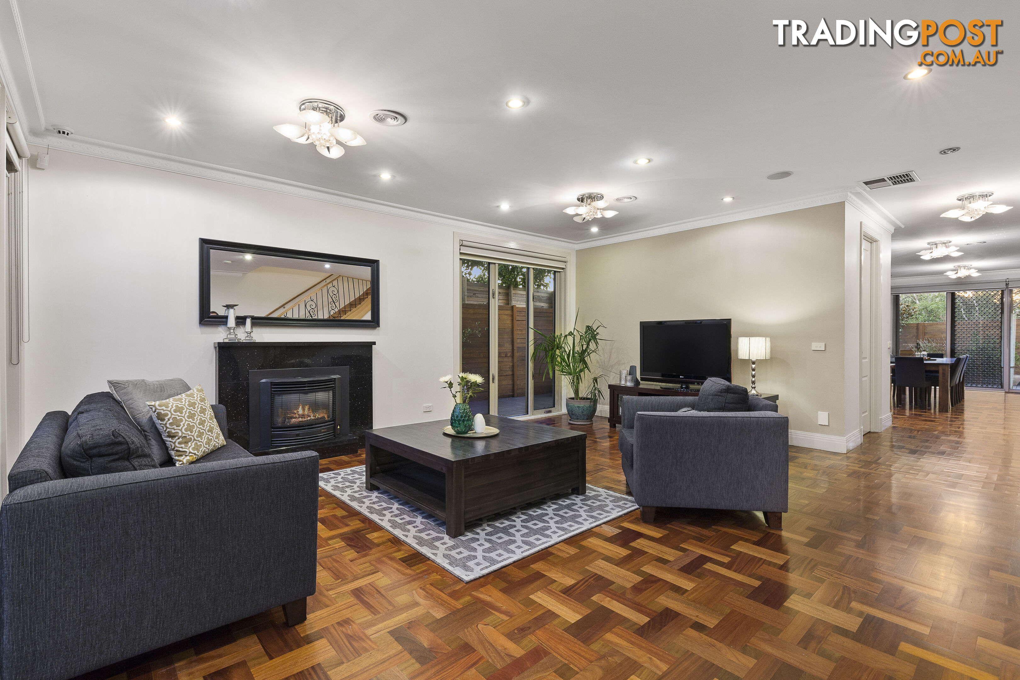 27 Innisfallen Avenue TEMPLESTOWE VIC 3106