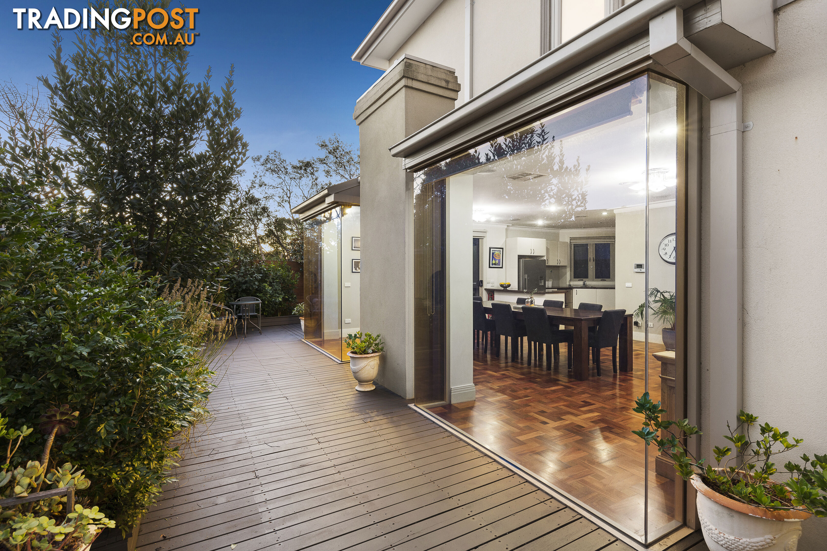 27 Innisfallen Avenue TEMPLESTOWE VIC 3106