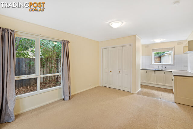 10 Ian Avenue RINGWOOD EAST VIC 3135