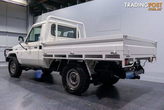 2006 TOYOTA LANDCRUISER (4x4) HDJ79R C/CHAS - photo 3 of 20