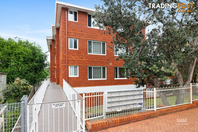 6/50 Crinan Street HURLSTONE PARK NSW 2193