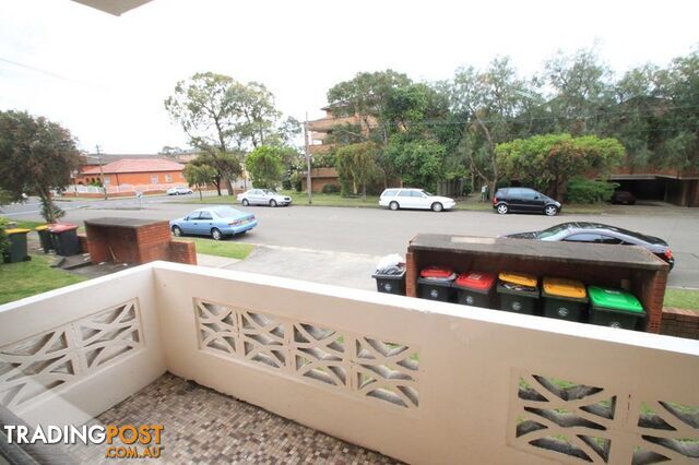 1/23 Park Street CAMPSIE NSW 2194