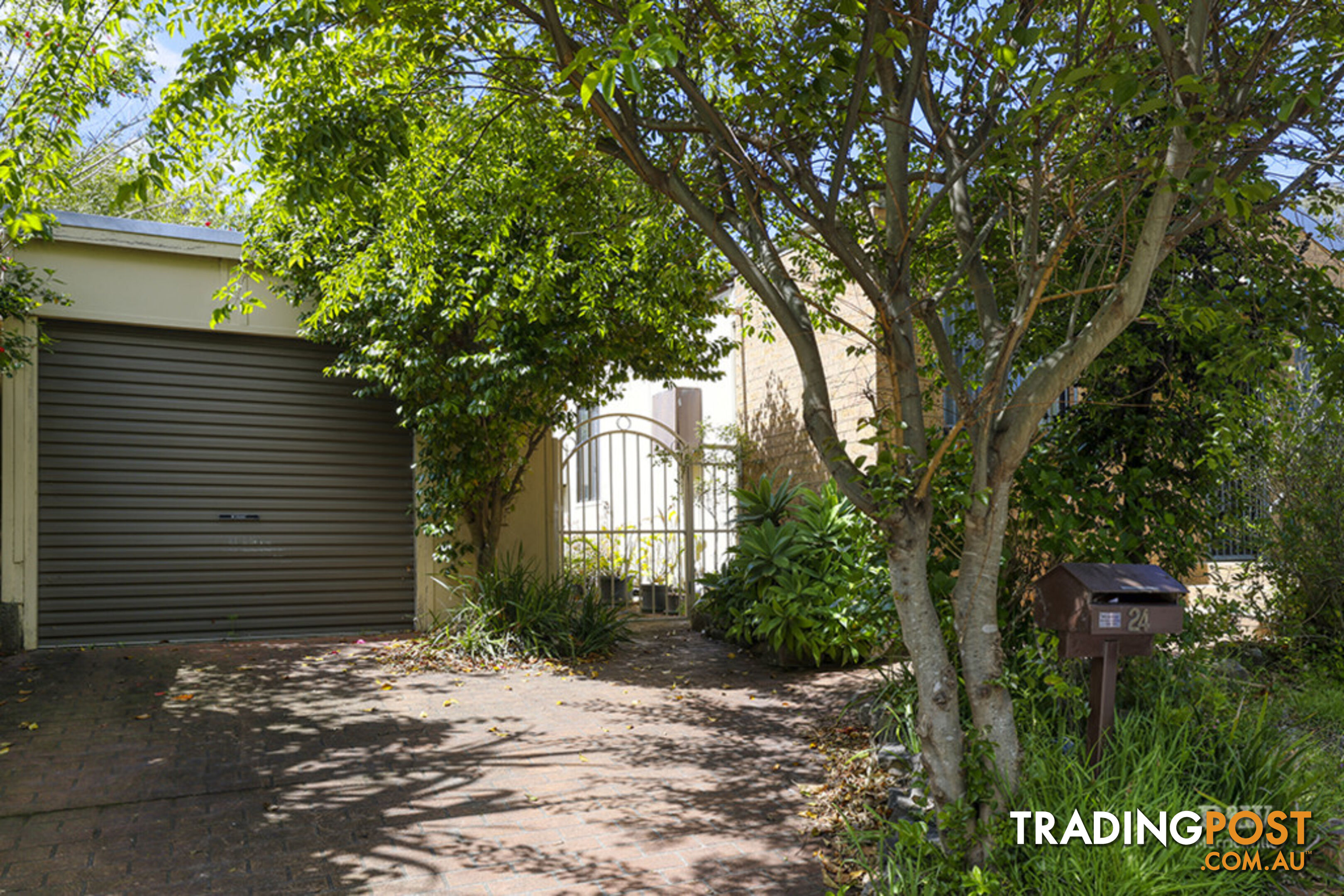 24 Railway Street HURLSTONE PARK NSW 2193