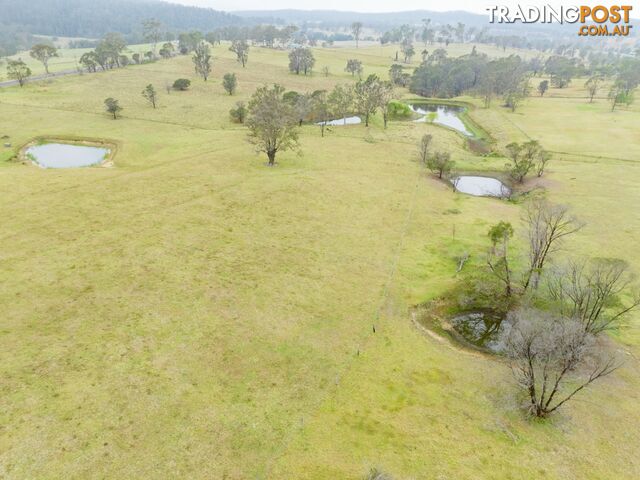 25 Barlows Road COBARGO NSW 2550