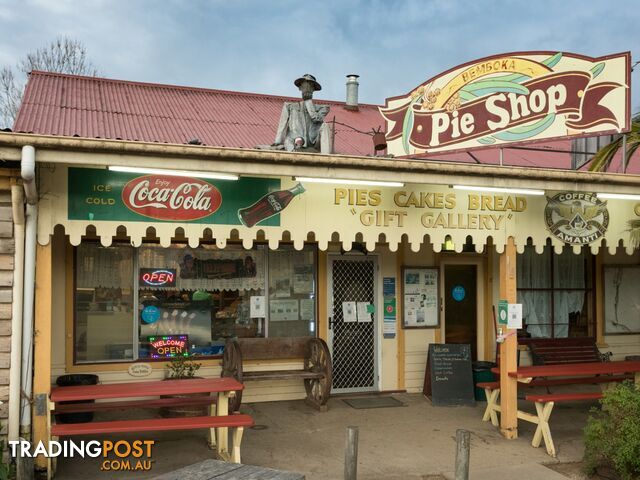 Pie Shop Loftus Street BEMBOKA NSW 2550