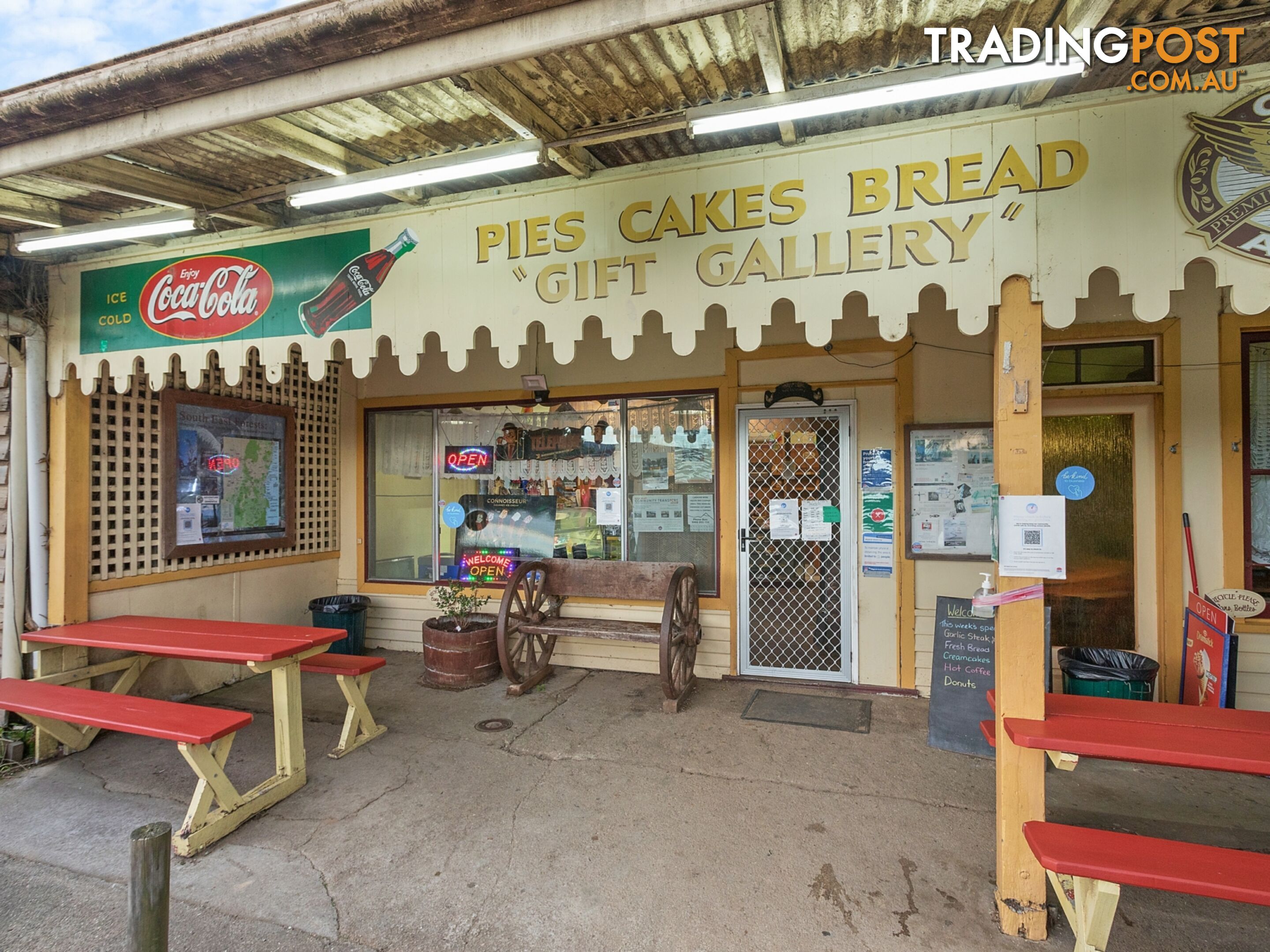 Pie Shop Loftus Street BEMBOKA NSW 2550