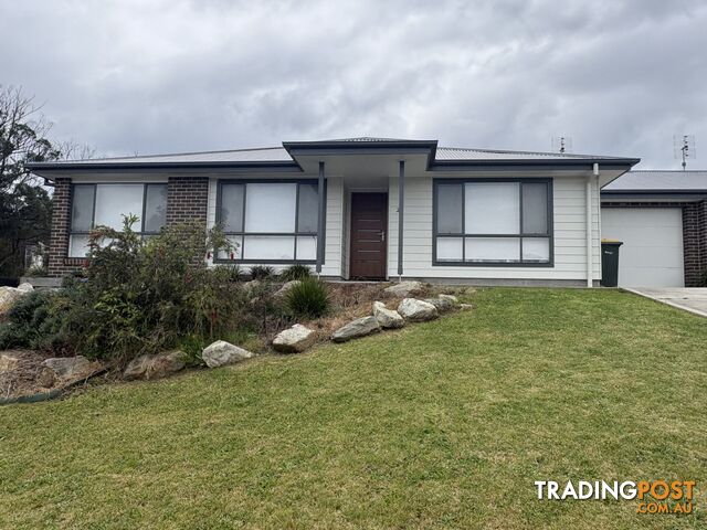 Unit 2/2 Kurrajong Crescent KALARU NSW 2550