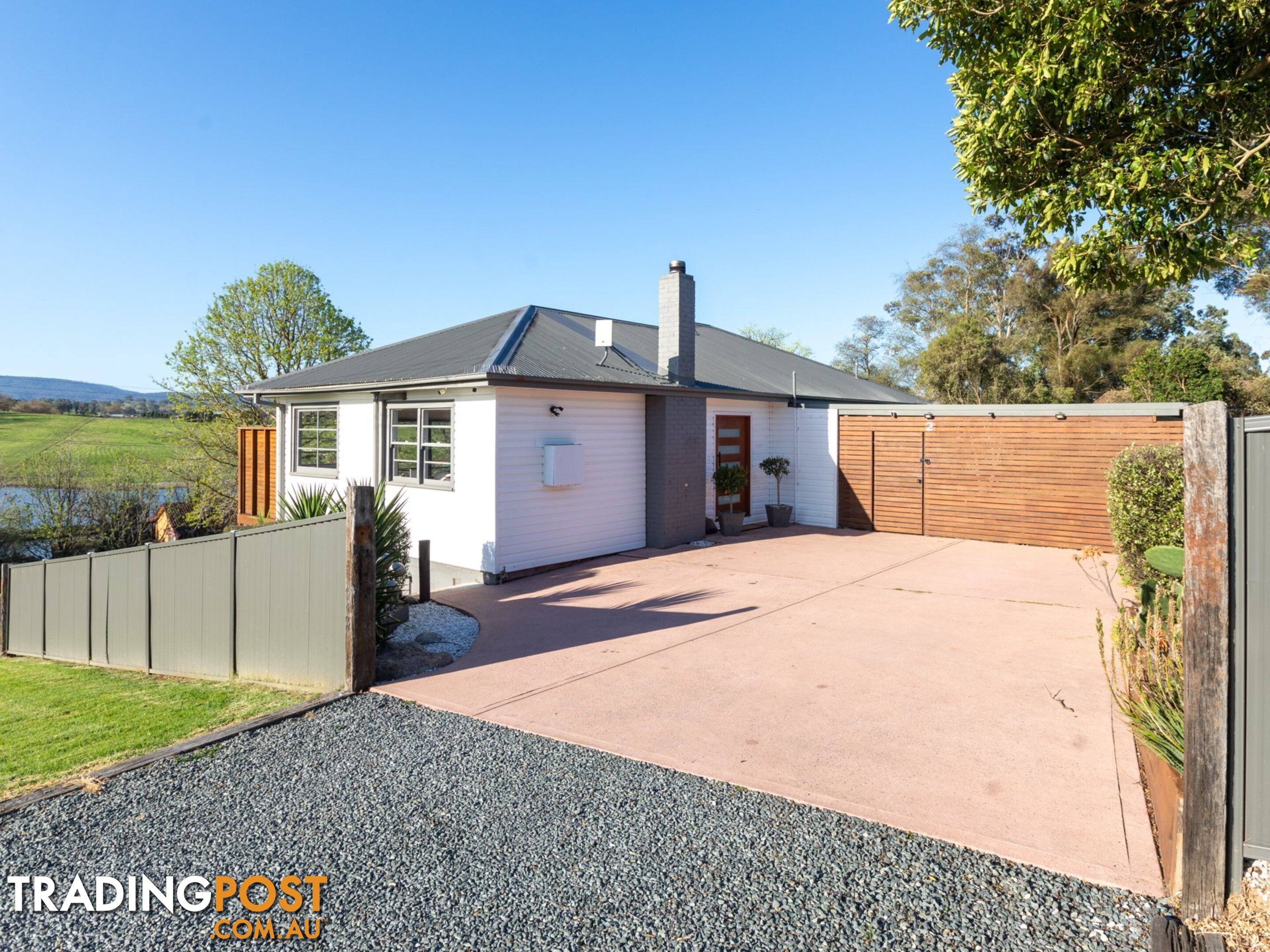 2 Bridge Street BEGA NSW 2550