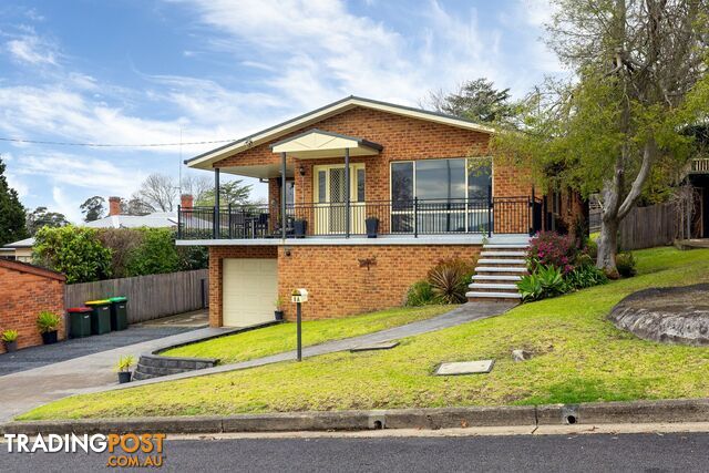 8a Park Lane BEGA NSW 2550