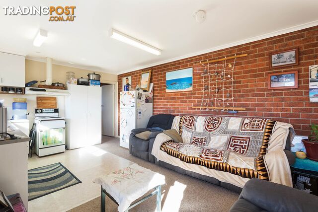 38 Meringo Street BEGA NSW 2550