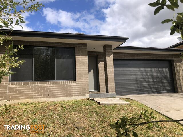 17 Thawa Close BEGA NSW 2550