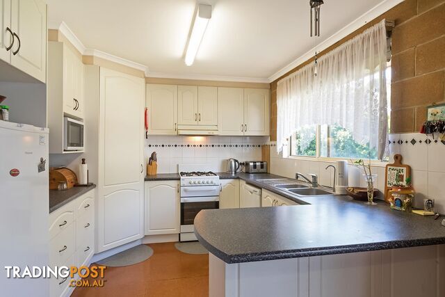 33 Princes Highway WOLUMLA NSW 2550