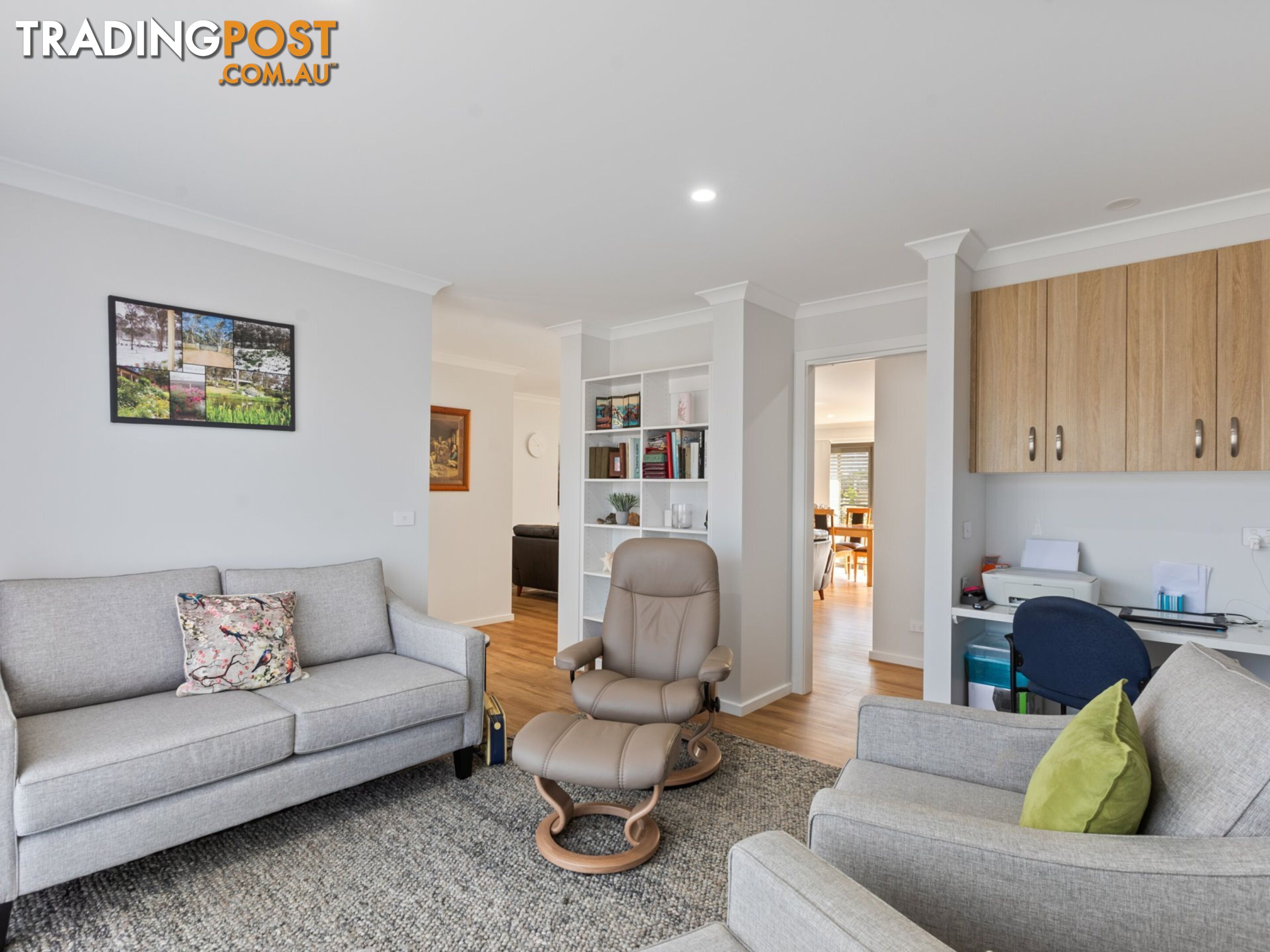 8 Kurrajong Crescent KALARU NSW 2550