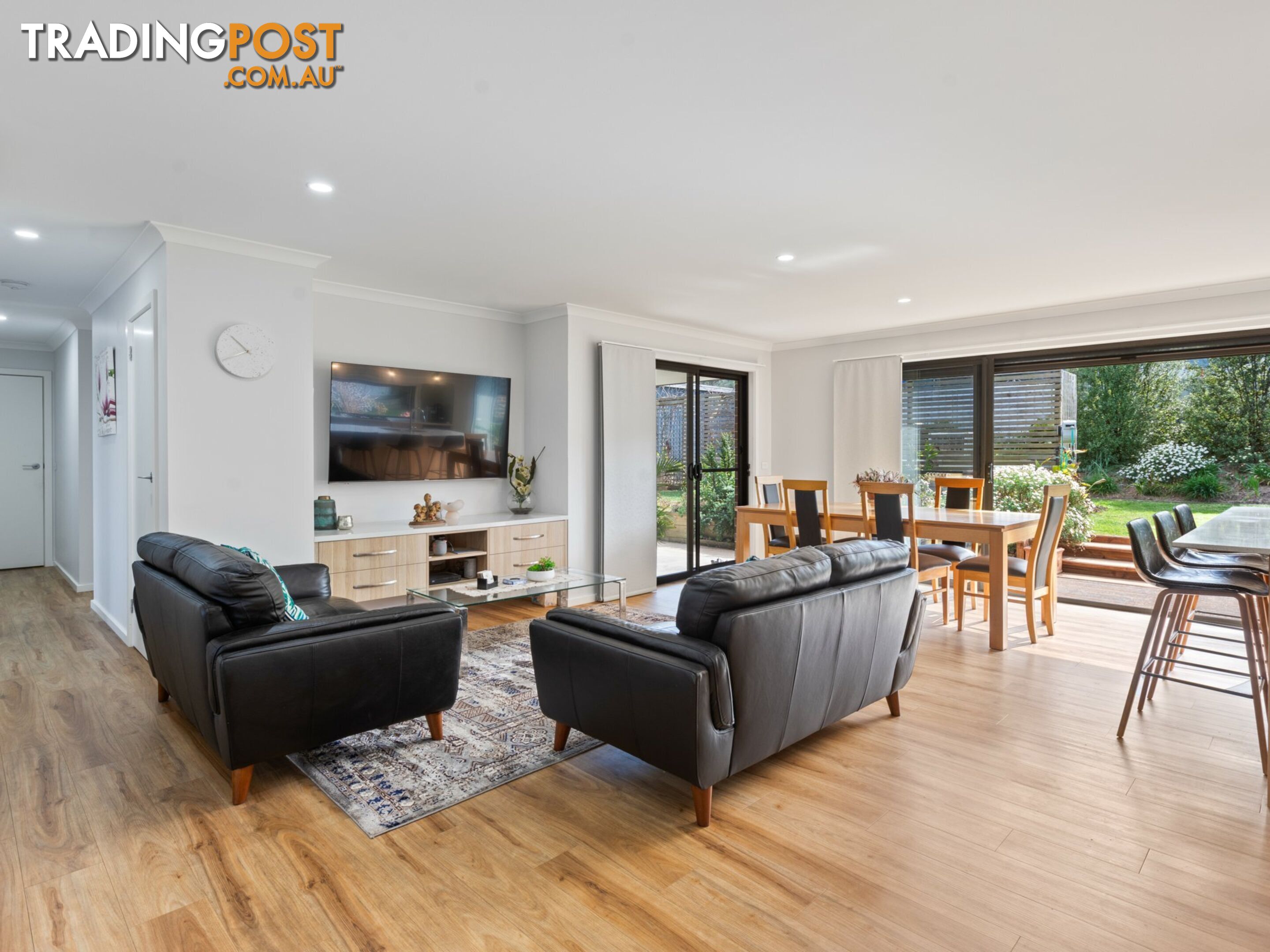 8 Kurrajong Crescent KALARU NSW 2550