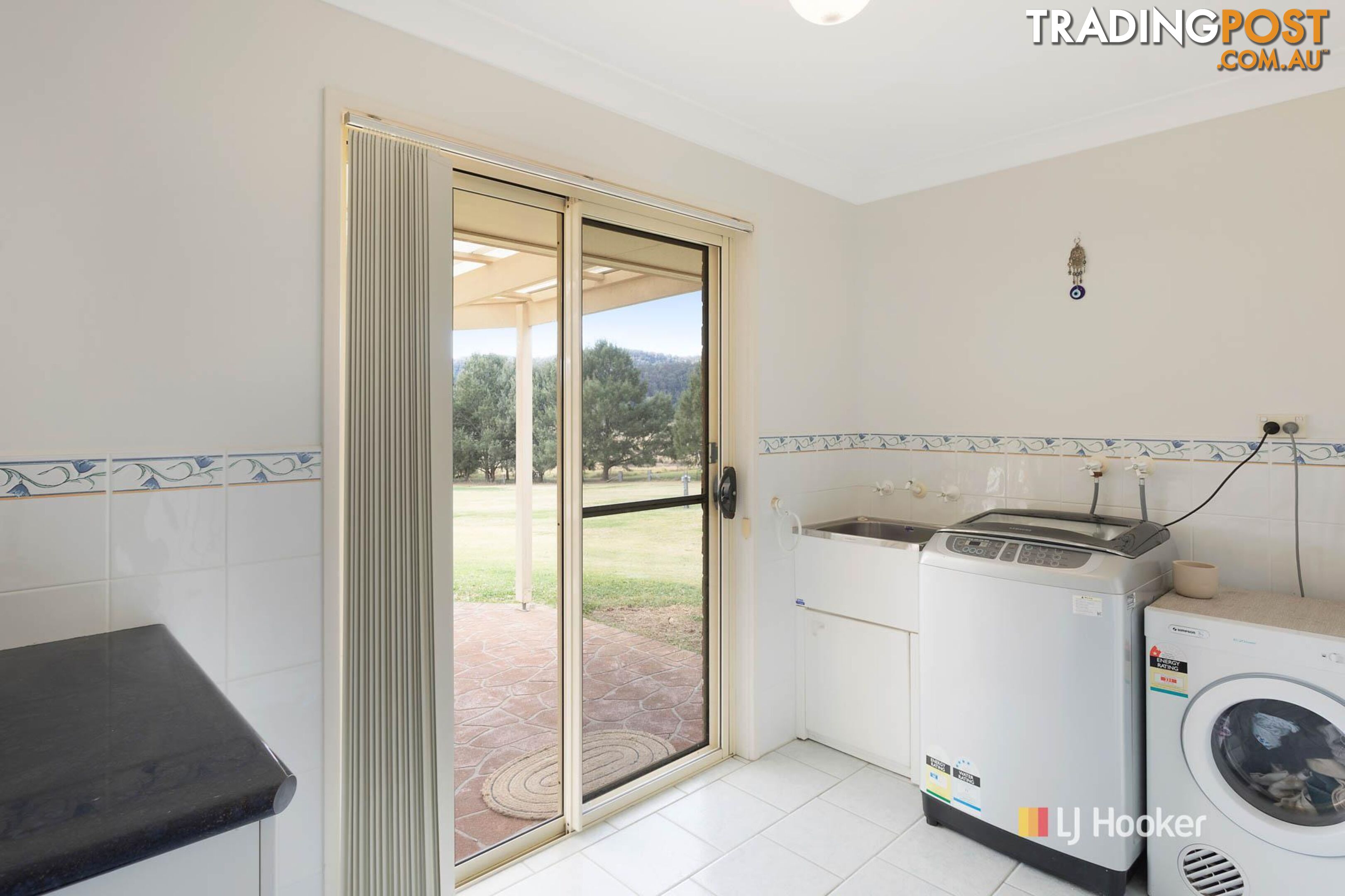 8 Cabarita Lane BEGA NSW 2550