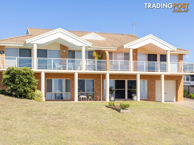 Unit 1/8 The Fairway TURA BEACH NSW 2548