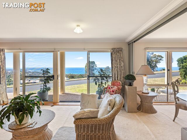 Unit 1/8 The Fairway TURA BEACH NSW 2548