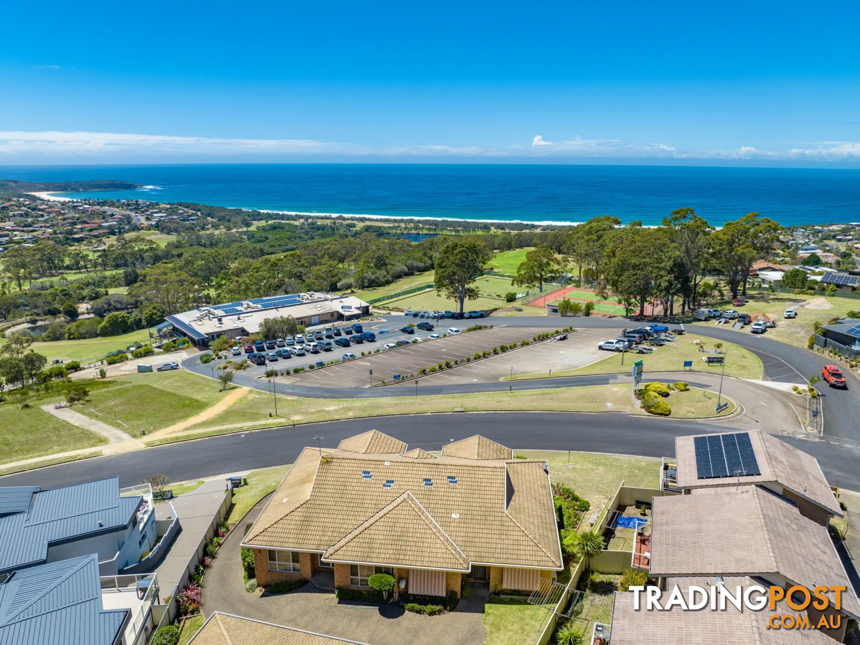 Unit 1/8 The Fairway TURA BEACH NSW 2548