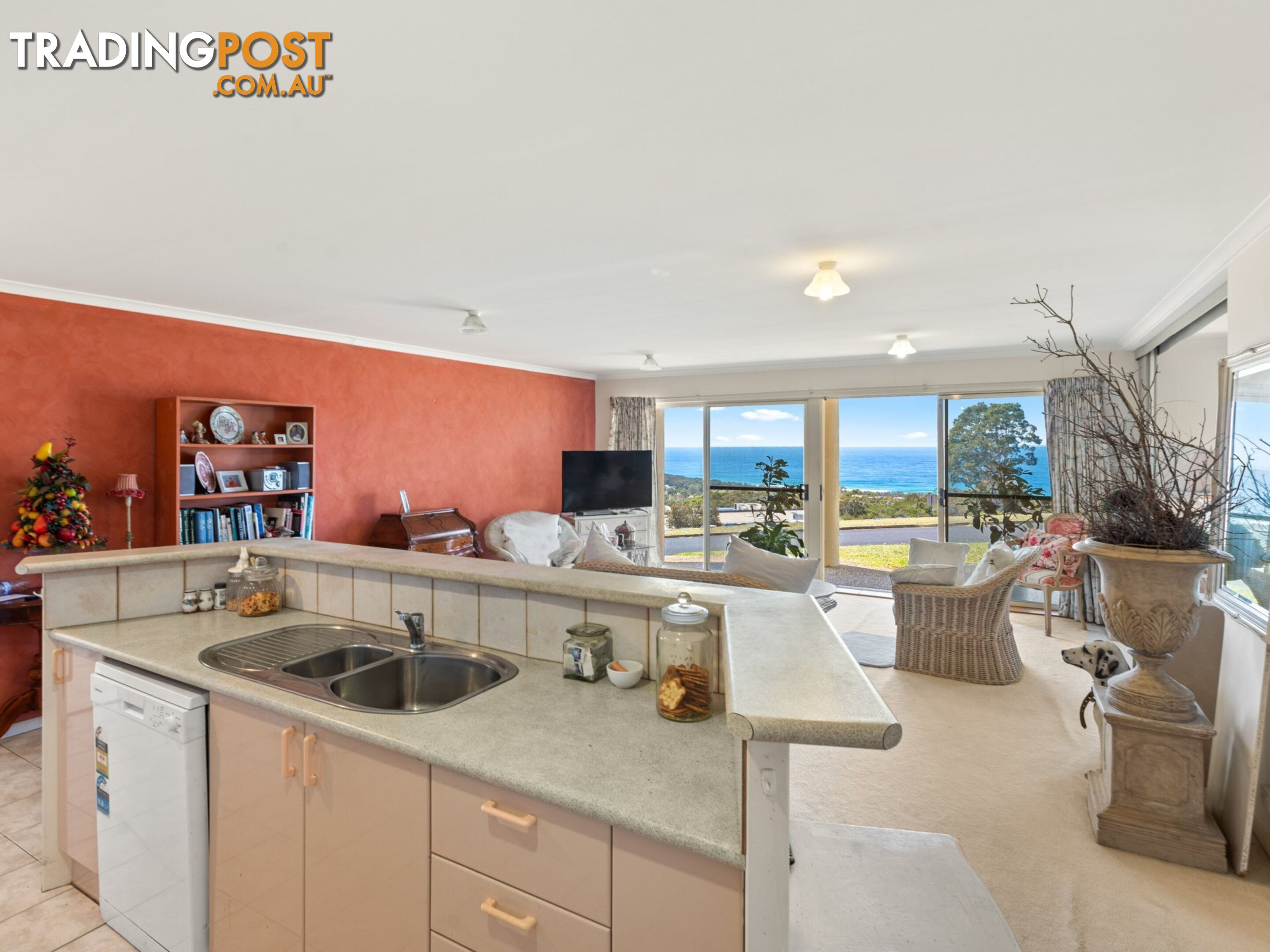 Unit 1/8 The Fairway TURA BEACH NSW 2548