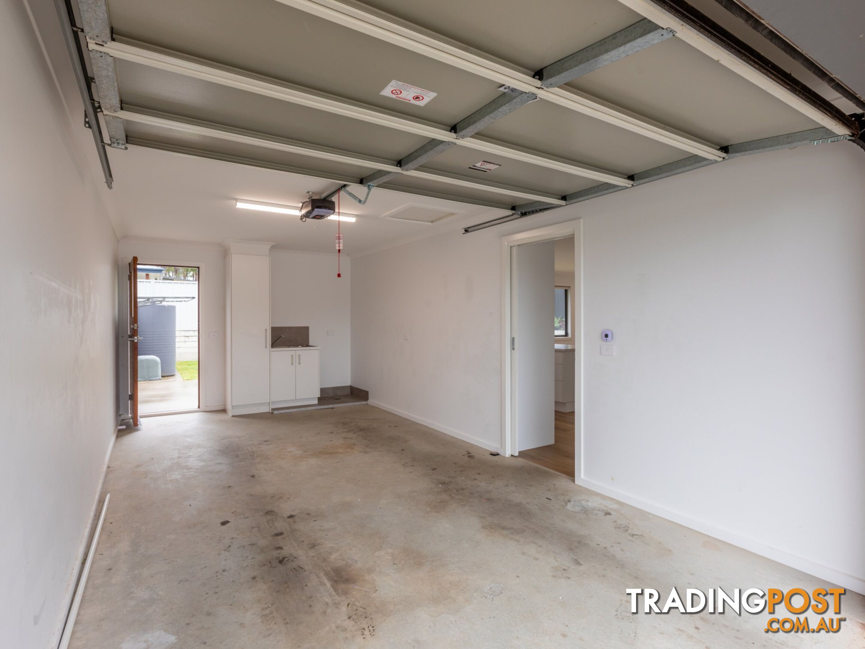 1/2 Kurrajong Crescent KALARU NSW 2550